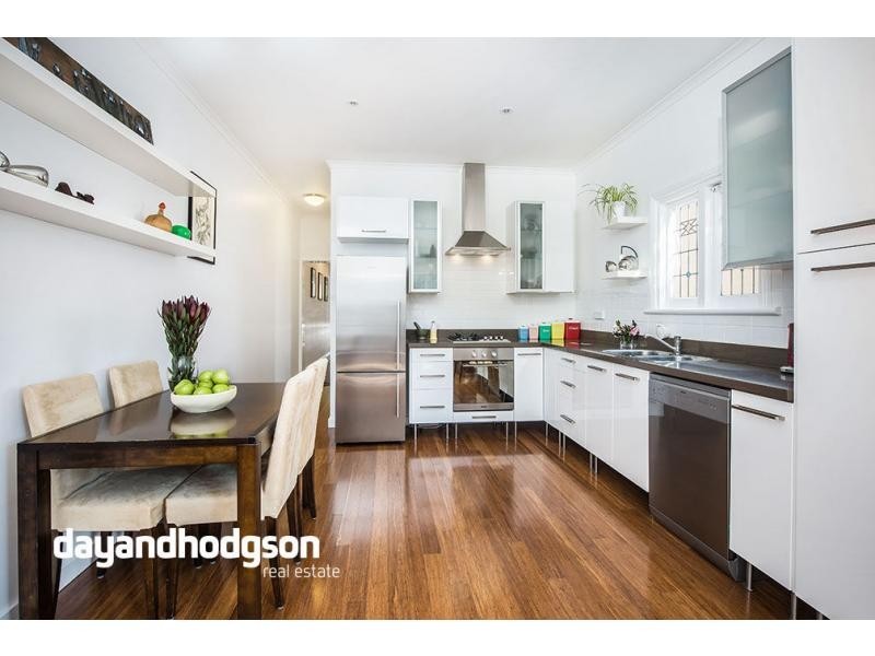 11 Newington Road, Marrickville NSW 2204