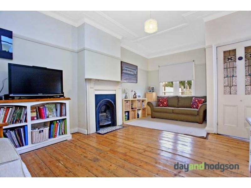 29 Lymerston Street, Tempe NSW 2044