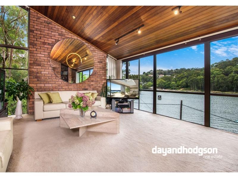 164 Lugarno Parade, Lugarno NSW 2210