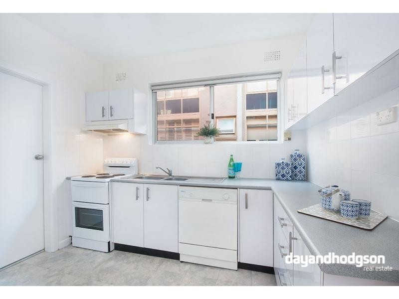 2/22 Tower Street, Vaucluse NSW 2030