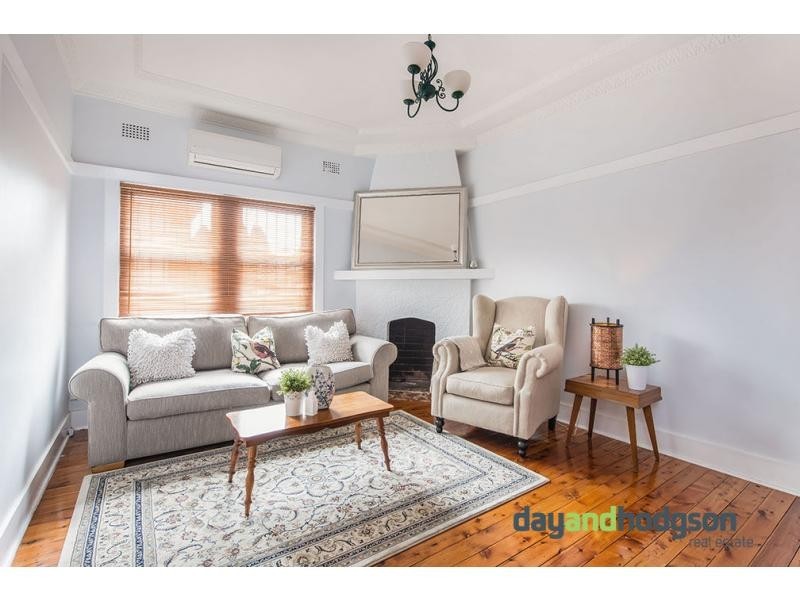 38 Woodbury Street, Marrickville NSW 2204