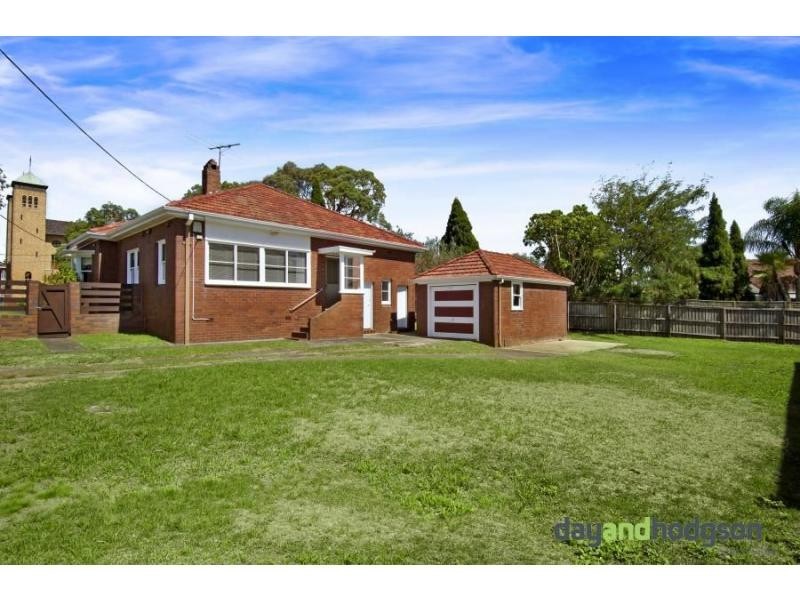 66 Ponyara Road, Beverly Hills NSW 2209