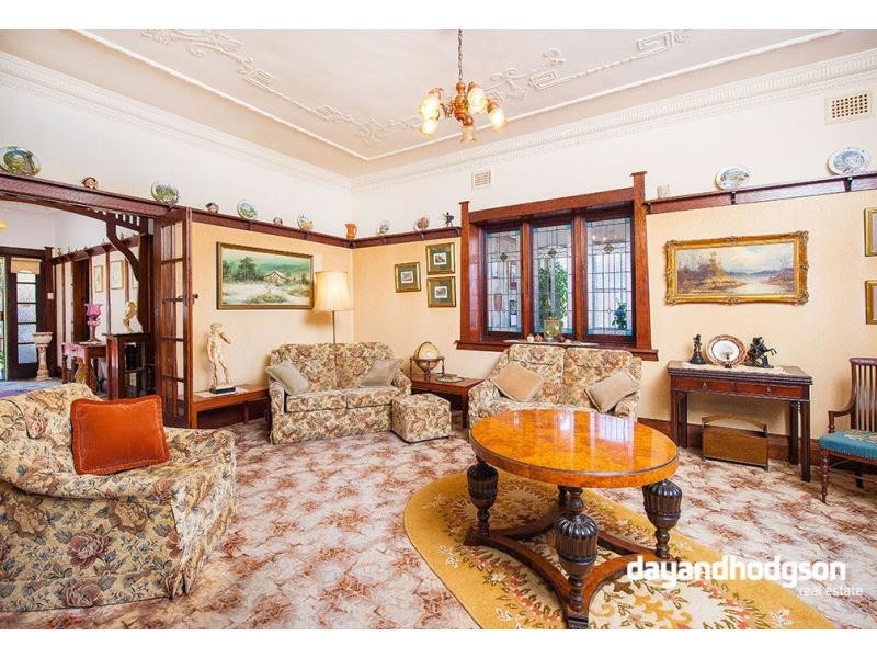 28 Collingwood Avenue, Earlwood NSW 2206