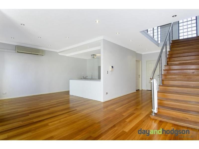 14 Farrow Lane, Tempe NSW 2044