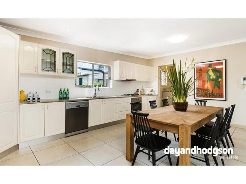 60 Gueudecourt Avenue, Earlwood NSW 2206