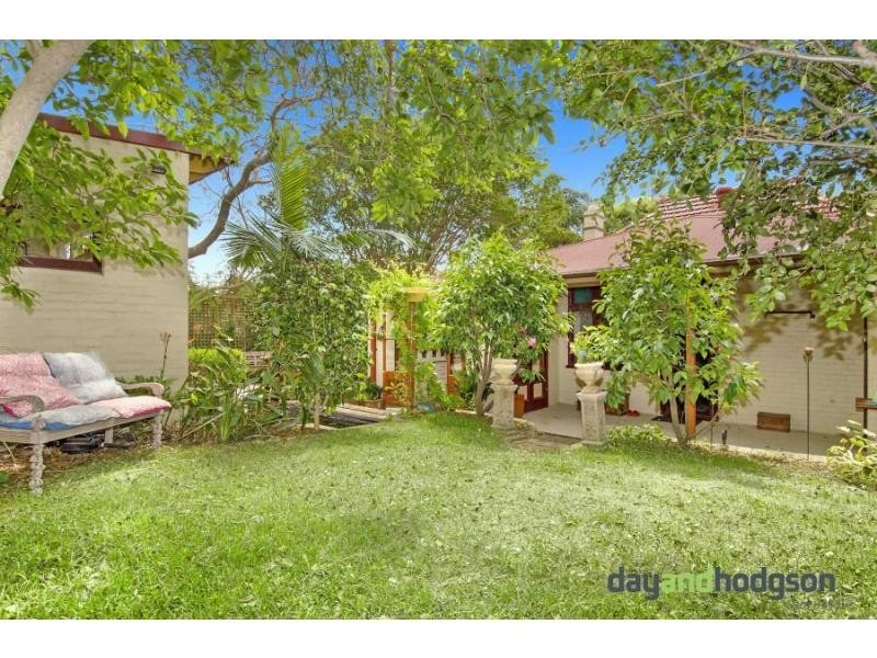 18 Randall Street, Marrickville NSW 2204