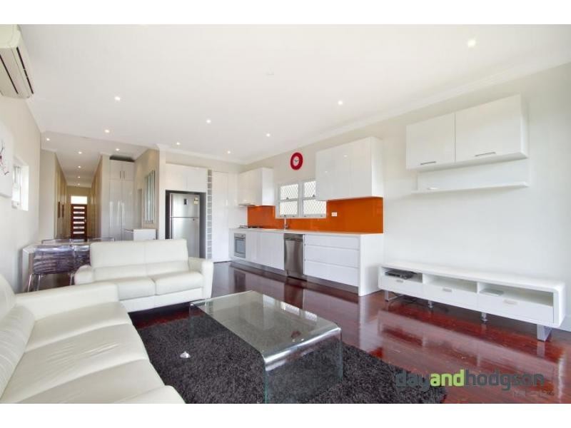 11 Lymerston Street, Tempe NSW 2044