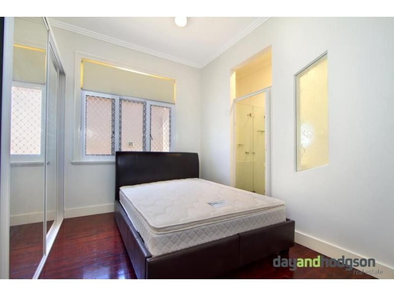 11 Lymerston Street, Tempe NSW 2044