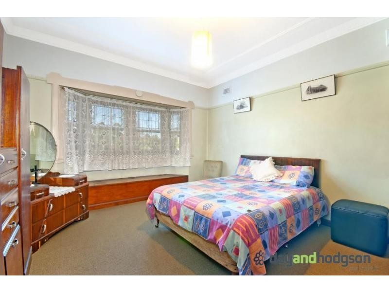 1 Nairn Street, Kingsgrove NSW 2208