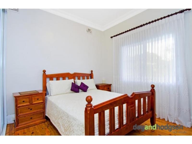 34 John Street, Tempe NSW 2044