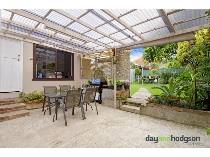 34 John Street, Tempe NSW 2044