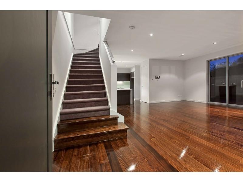 2/49 Golden Avenue, Bonbeach VIC 3196