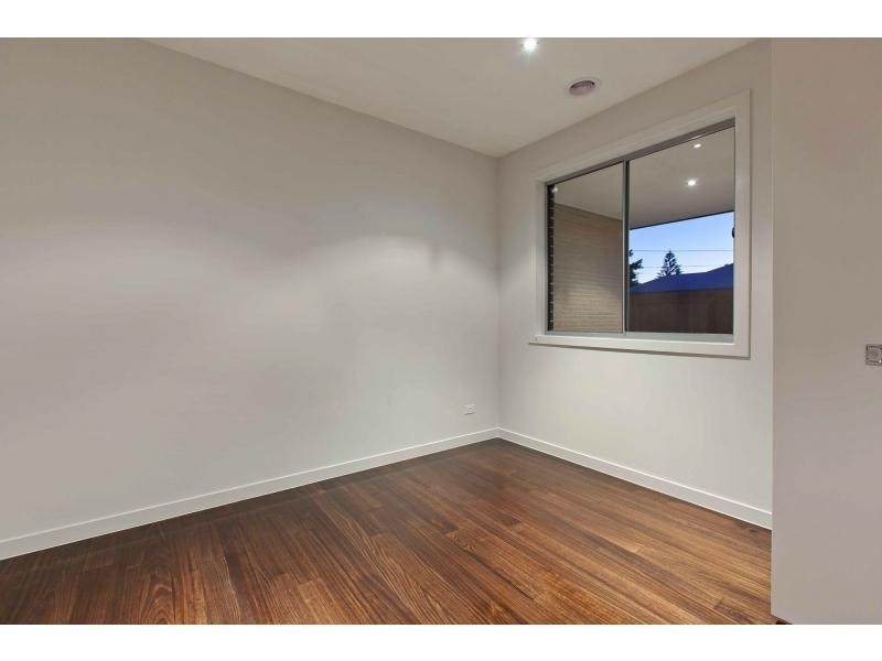 2/49 Golden Avenue, Bonbeach VIC 3196