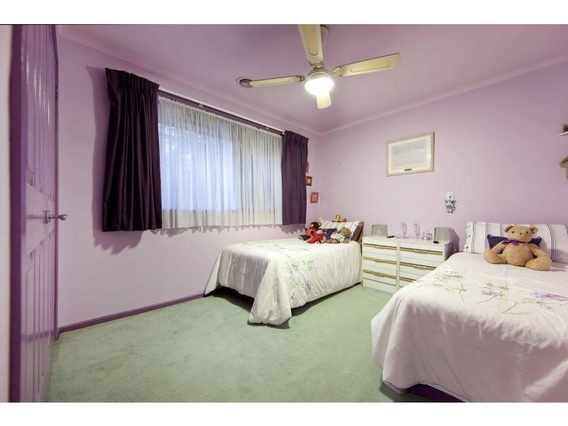 10 Zeus Court, Chelsea Heights VIC 3196