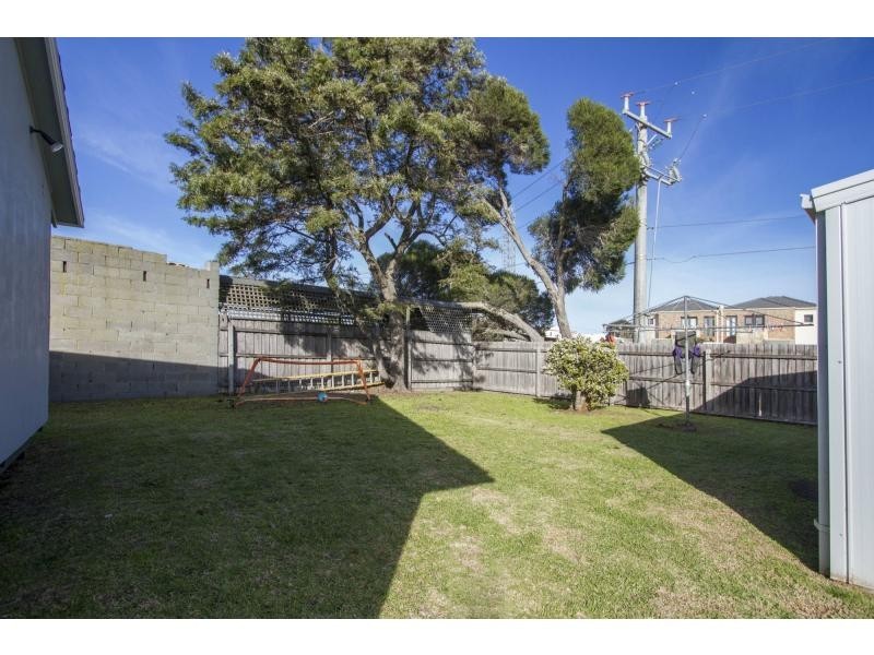 32 Melaleuca Drive, Carrum VIC 3197