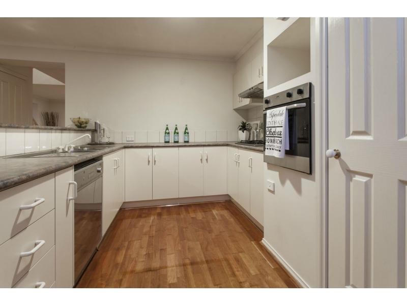 6 Tori Place, Patterson Lakes VIC 3197