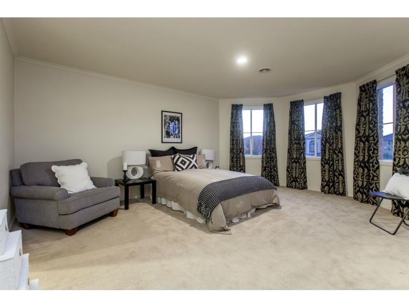 6 Tori Place, Patterson Lakes VIC 3197