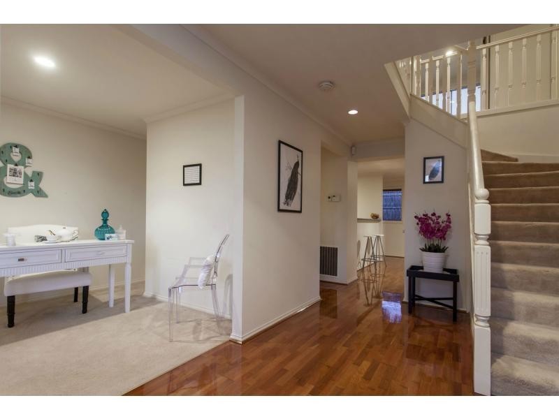 6 Tori Place, Patterson Lakes VIC 3197