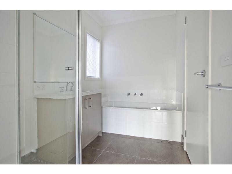 21/20 Robin Drive, Carrum Downs VIC 3201
