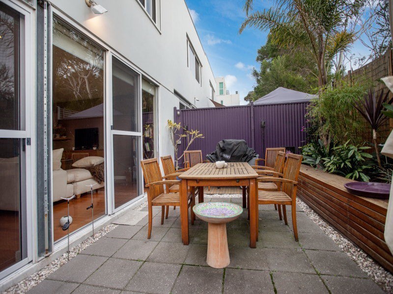 Unit 4/1 Riviera Street, Seaford VIC 3198