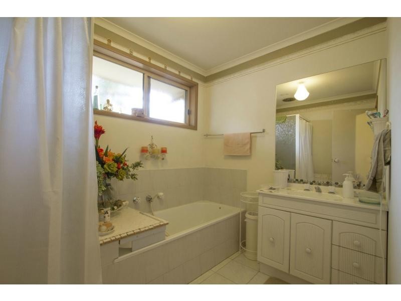 2/57 Ella Grove, Chelsea VIC 3196