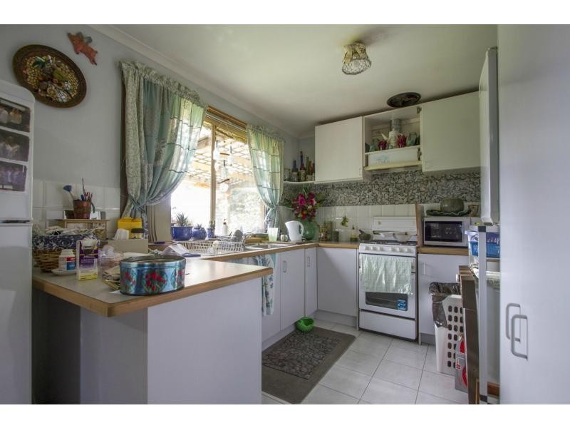 2/57 Ella Grove, Chelsea VIC 3196