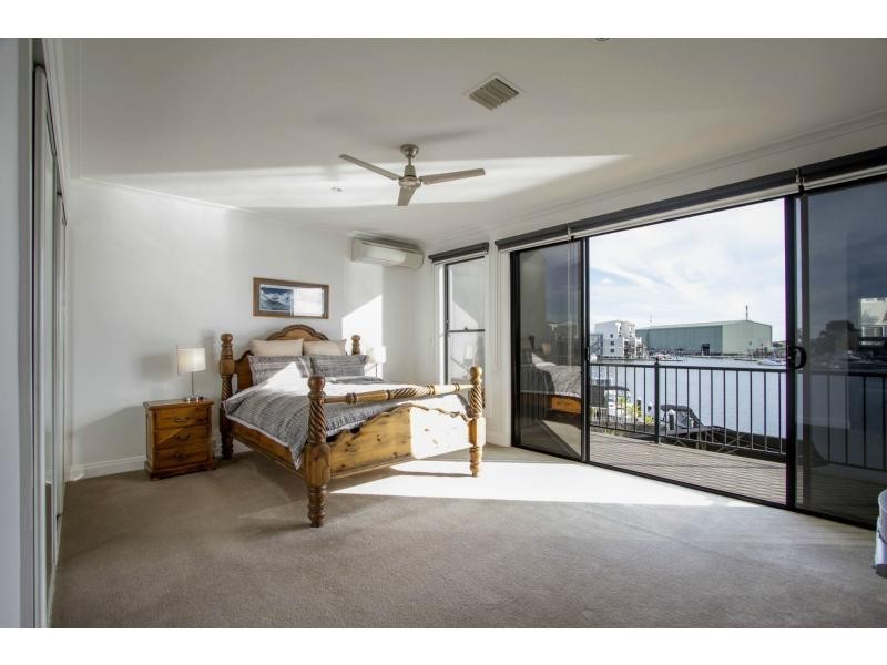 27 Scarborough Drive, Patterson Lakes VIC 3197