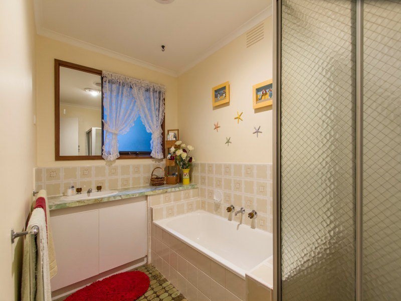 22 Amaroo Drive, Chelsea Heights VIC 3196