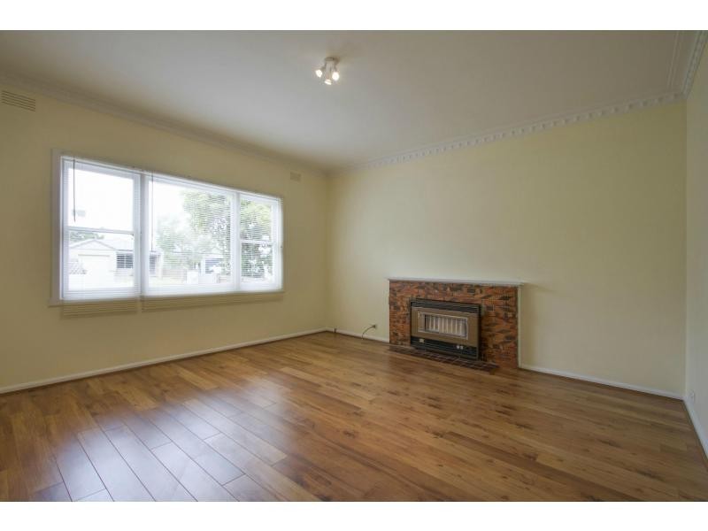 81 Field Avenue, Edithvale VIC 3196