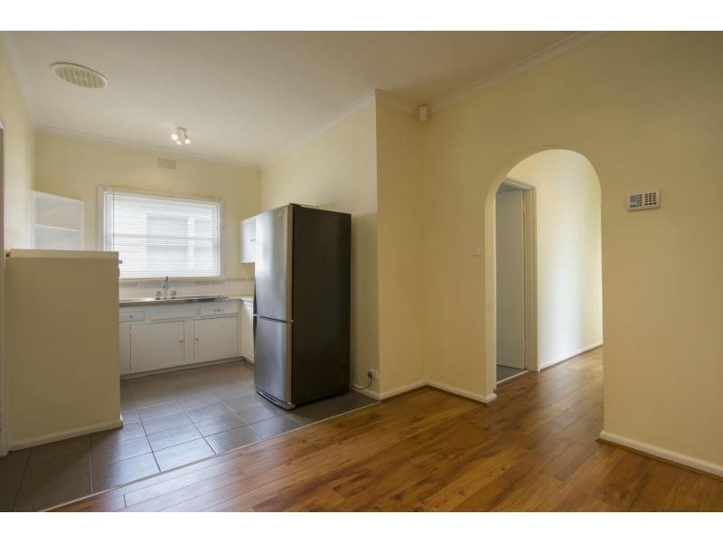 81 Field Avenue, Edithvale VIC 3196