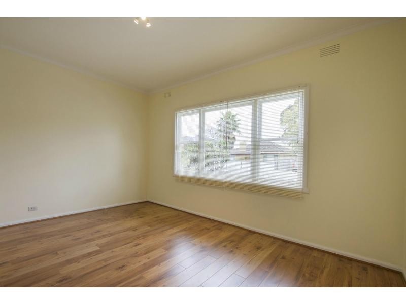 81 Field Avenue, Edithvale VIC 3196