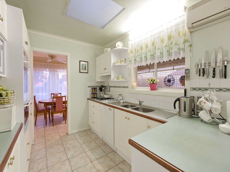 163 Thames Promenade, Chelsea Heights VIC 3196