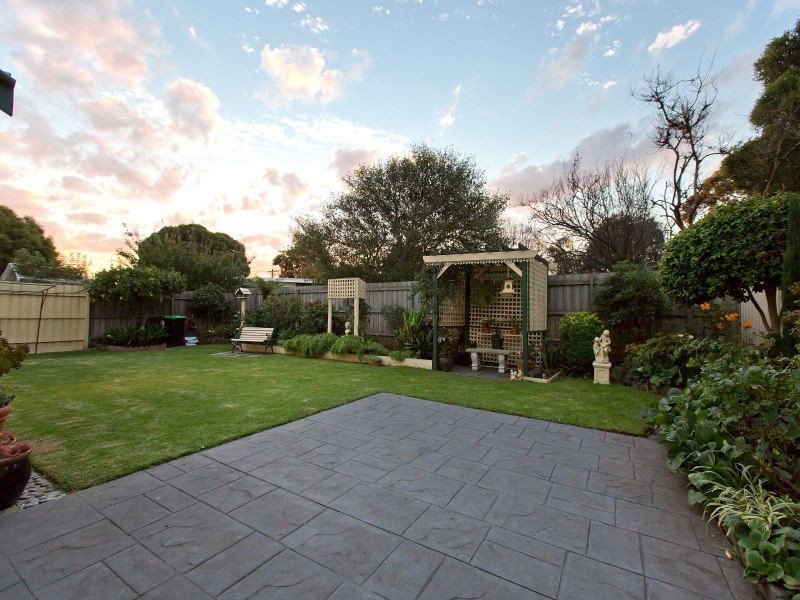 163 Thames Promenade, Chelsea Heights VIC 3196