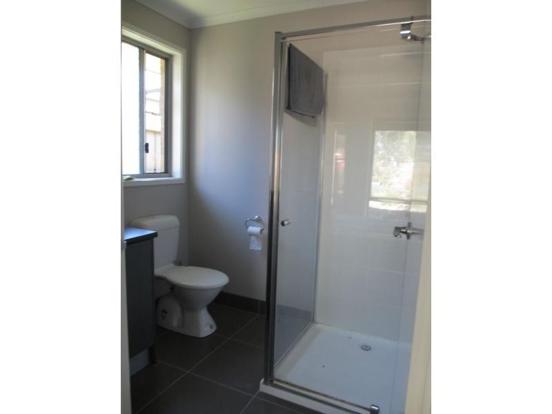 8 Pagett Road, Carrum Downs VIC 3201