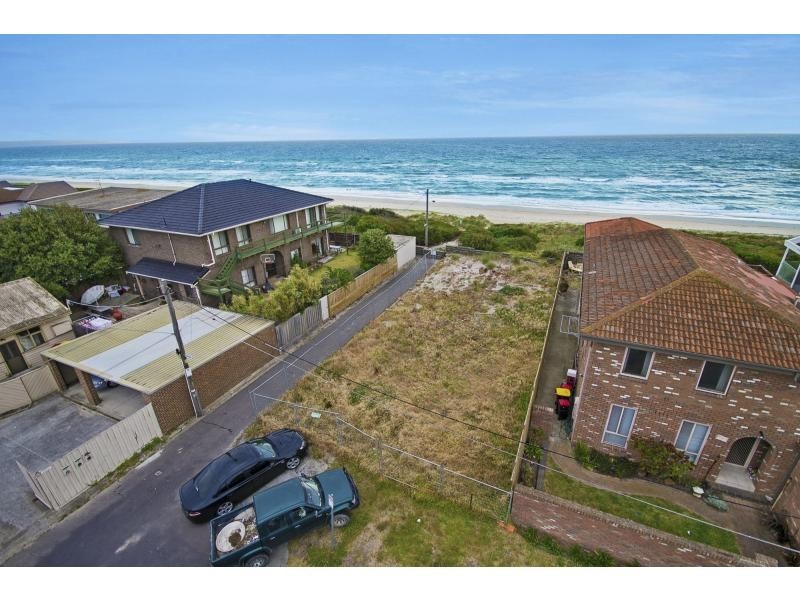 2 Park Road, Aspendale VIC 3195