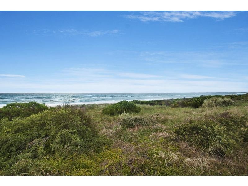2 Park Road, Aspendale VIC 3195