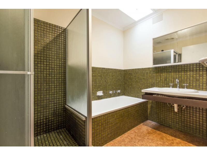 8 Chelbara Court, Chelsea VIC 3196