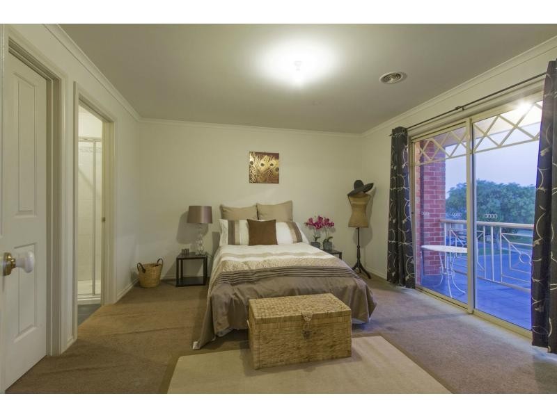 38 Harbour Drive, Patterson Lakes VIC 3197