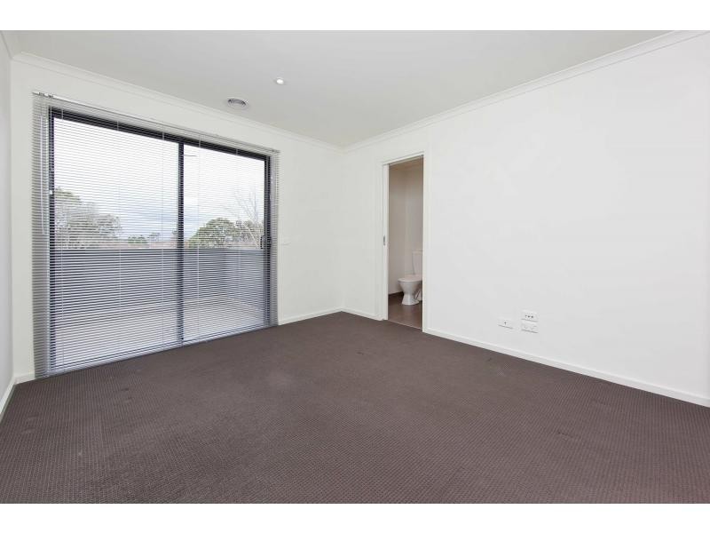 8 Avon Street, Noble Park VIC 3174