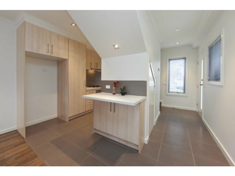 8 Avon Street, Noble Park VIC 3174