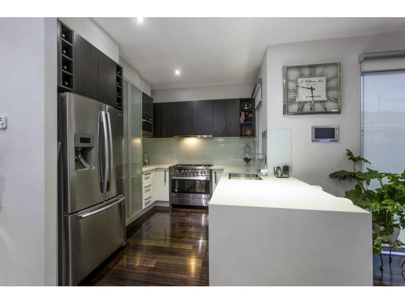 1/72 Woodbine Grove, Chelsea VIC 3196