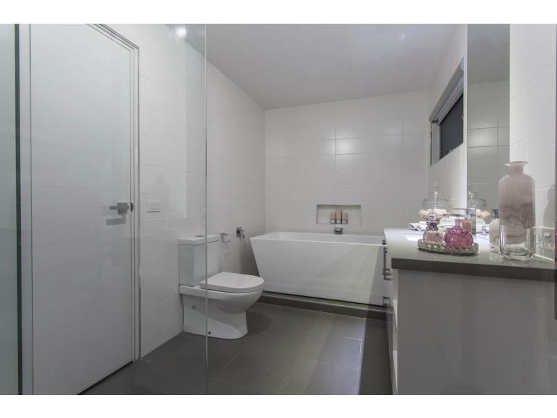 1/72 Woodbine Grove, Chelsea VIC 3196