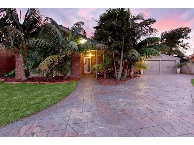 10 Zeus Court, Chelsea Heights VIC 3196