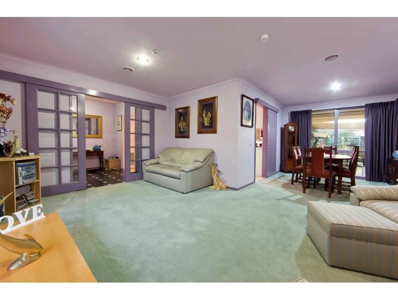 10 Zeus Court, Chelsea Heights VIC 3196