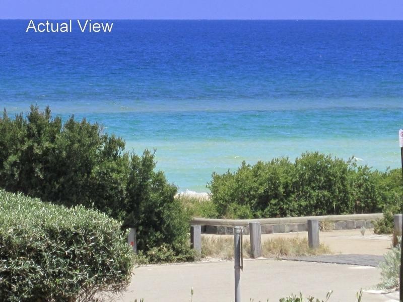 12 Williams Grove, Bonbeach VIC 3196