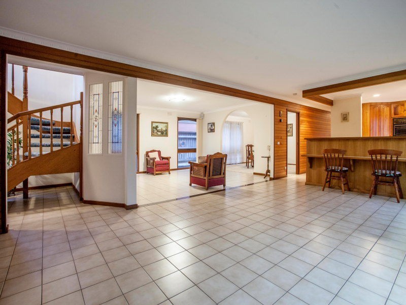 12 Williams Grove, Bonbeach VIC 3196