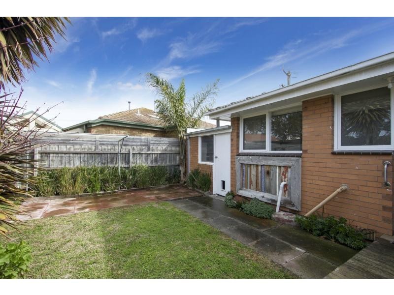 1/2 York Street, Bonbeach VIC 3196