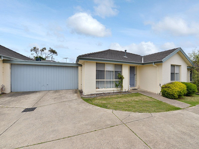 2/41 Embankment Grove, Chelsea VIC 3196