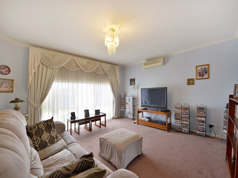 2/41 Embankment Grove, Chelsea VIC 3196