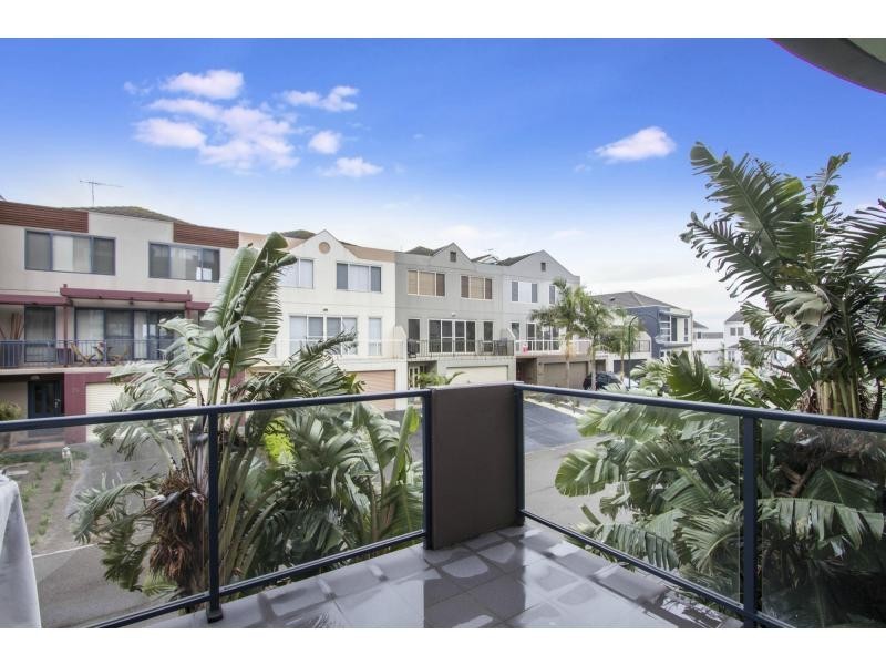 2/17-19 Northshore Drive, Patterson Lakes VIC 3197